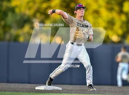 Thumbnail 2 in Lindale vs. Pleasant Grove (UIL 4A Regional Quarterfinal) photogallery.