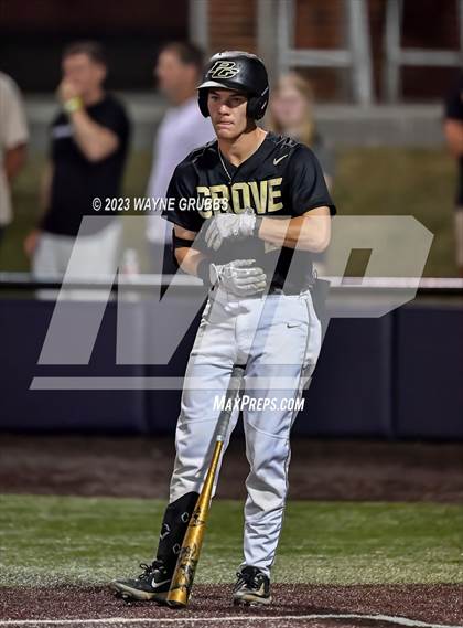 Thumbnail 2 in Lindale vs. Pleasant Grove (UIL 4A Regional Quarterfinal) photogallery.