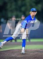Photo from the gallery "Lindale vs. Pleasant Grove (UIL 4A Regional Quarterfinal)"