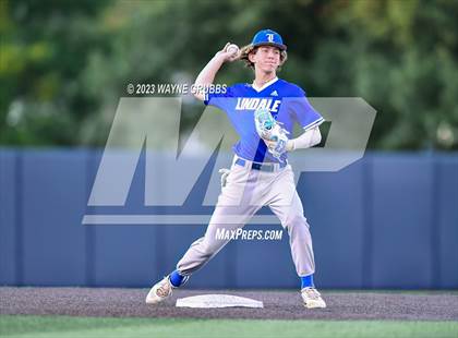 Thumbnail 3 in Lindale vs. Pleasant Grove (UIL 4A Regional Quarterfinal) photogallery.