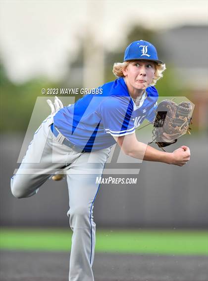 Thumbnail 3 in Lindale vs. Pleasant Grove (UIL 4A Regional Quarterfinal) photogallery.