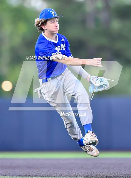 Thumbnail 3 in Lindale vs. Pleasant Grove (UIL 4A Regional Quarterfinal) photogallery.