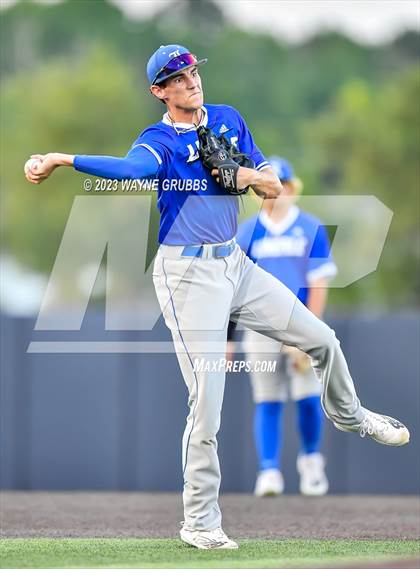 Thumbnail 1 in Lindale vs. Pleasant Grove (UIL 4A Regional Quarterfinal) photogallery.