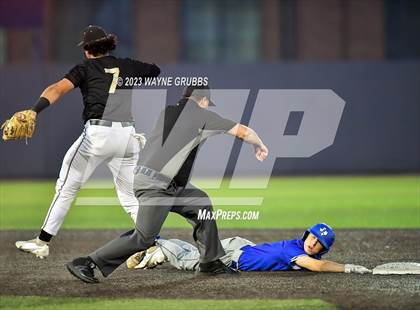 Thumbnail 3 in Lindale vs. Pleasant Grove (UIL 4A Regional Quarterfinal) photogallery.