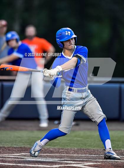 Thumbnail 2 in Lindale vs. Pleasant Grove (UIL 4A Regional Quarterfinal) photogallery.