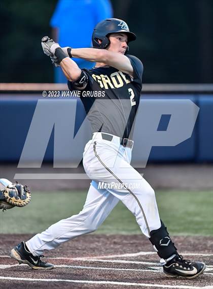 Thumbnail 1 in Lindale vs. Pleasant Grove (UIL 4A Regional Quarterfinal) photogallery.