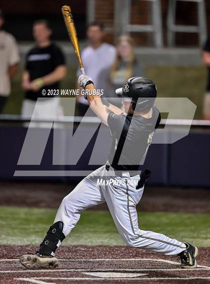 Thumbnail 2 in Lindale vs. Pleasant Grove (UIL 4A Regional Quarterfinal) photogallery.