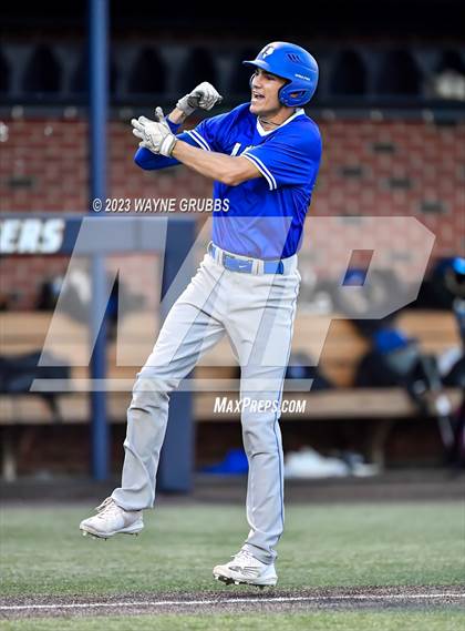 Thumbnail 3 in Lindale vs. Pleasant Grove (UIL 4A Regional Quarterfinal) photogallery.