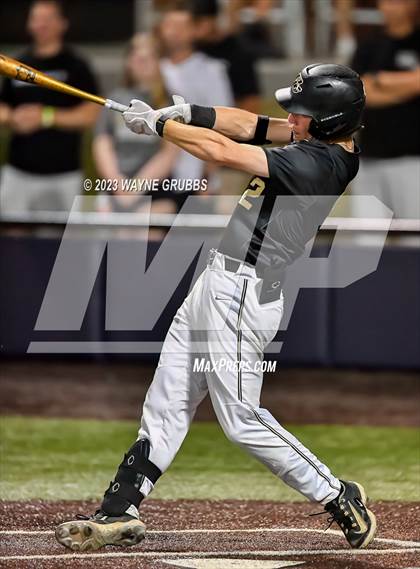 Thumbnail 2 in Lindale vs. Pleasant Grove (UIL 4A Regional Quarterfinal) photogallery.