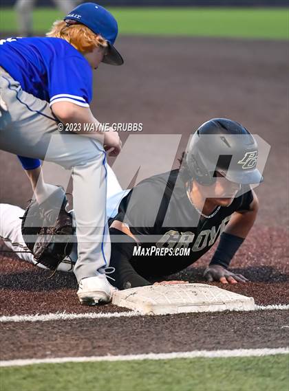 Thumbnail 2 in Lindale vs. Pleasant Grove (UIL 4A Regional Quarterfinal) photogallery.