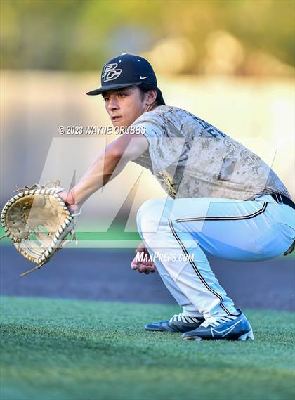 Thumbnail 2 in Lindale vs. Pleasant Grove (UIL 4A Regional Quarterfinal) photogallery.