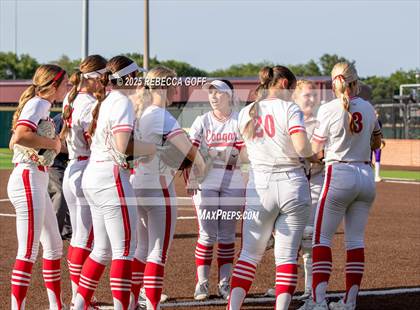 Thumbnail 3 in Crosby vs. Angleton (UIL 5A D1 Softball Area)  photogallery.