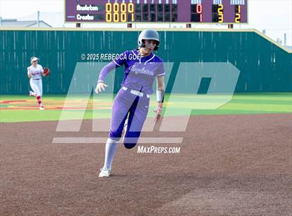 Thumbnail 2 in Crosby vs. Angleton (UIL 5A D1 Softball Area)  photogallery.