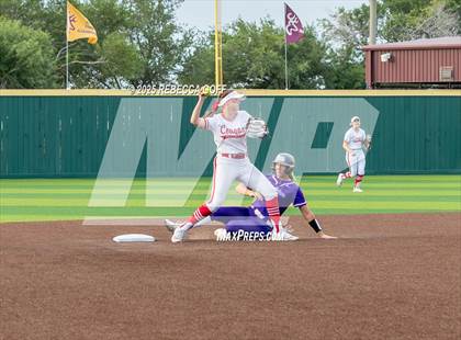 Thumbnail 3 in Crosby vs. Angleton (UIL 5A D1 Softball Area)  photogallery.