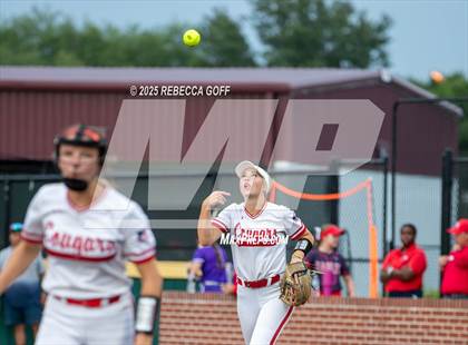 Thumbnail 3 in Crosby vs. Angleton (UIL 5A D1 Softball Area)  photogallery.