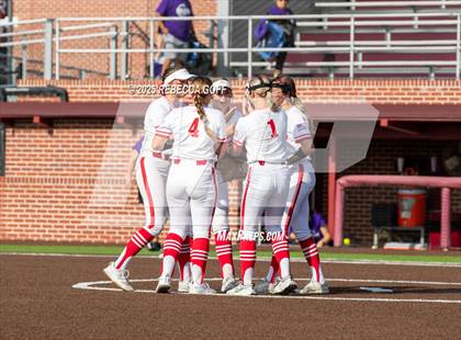 Thumbnail 1 in Crosby vs. Angleton (UIL 5A D1 Softball Area)  photogallery.