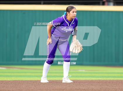 Thumbnail 3 in Crosby vs. Angleton (UIL 5A D1 Softball Area)  photogallery.