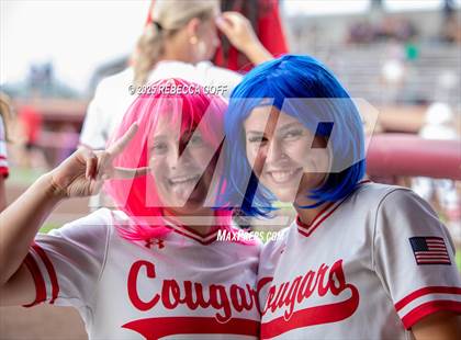 Thumbnail 3 in Crosby vs. Angleton (UIL 5A D1 Softball Area)  photogallery.