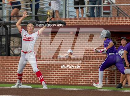 Thumbnail 2 in Crosby vs. Angleton (UIL 5A D1 Softball Area)  photogallery.