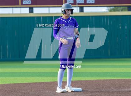 Thumbnail 2 in Crosby vs. Angleton (UIL 5A D1 Softball Area)  photogallery.