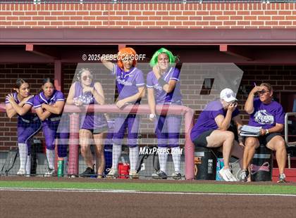 Thumbnail 2 in Crosby vs. Angleton (UIL 5A D1 Softball Area)  photogallery.