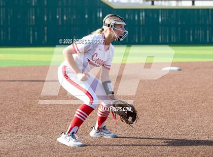 Thumbnail 3 in Crosby vs. Angleton (UIL 5A D1 Softball Area)  photogallery.