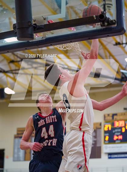 Thumbnail 1 in Terre Haute North Vigo vs. Plainfield (IHSAA 4A Sectional) photogallery.