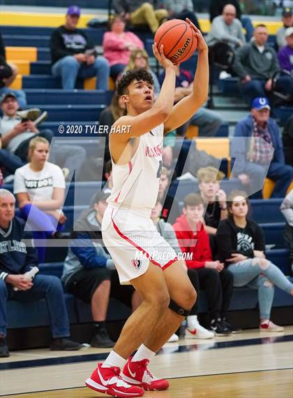 Thumbnail 3 in Terre Haute North Vigo vs. Plainfield (IHSAA 4A Sectional) photogallery.