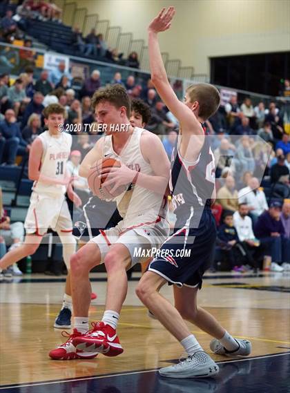 Thumbnail 1 in Terre Haute North Vigo vs. Plainfield (IHSAA 4A Sectional) photogallery.