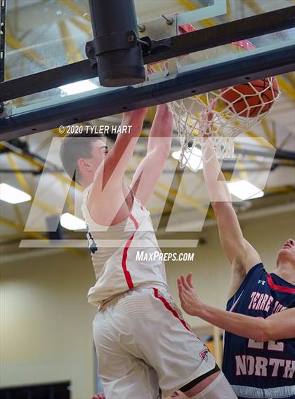 Thumbnail 3 in Terre Haute North Vigo vs. Plainfield (IHSAA 4A Sectional) photogallery.