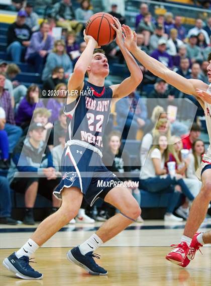 Thumbnail 2 in Terre Haute North Vigo vs. Plainfield (IHSAA 4A Sectional) photogallery.