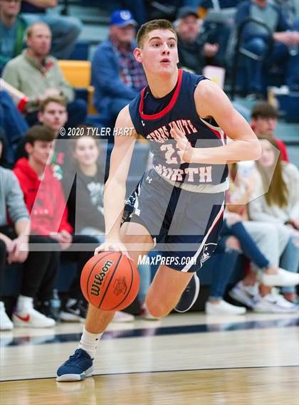 Thumbnail 1 in Terre Haute North Vigo vs. Plainfield (IHSAA 4A Sectional) photogallery.