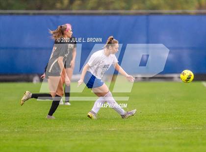 Thumbnail 2 in Noblesville vs Hamilton Southeastern (IHSAA Sectional 8 semi-final playoff) photogallery.