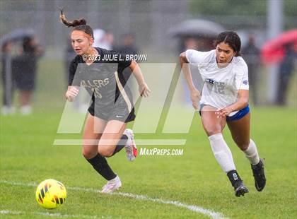 Thumbnail 2 in Noblesville vs Hamilton Southeastern (IHSAA Sectional 8 semi-final playoff) photogallery.