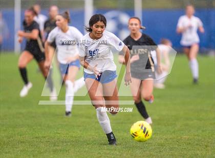 Thumbnail 2 in Noblesville vs Hamilton Southeastern (IHSAA Sectional 8 semi-final playoff) photogallery.
