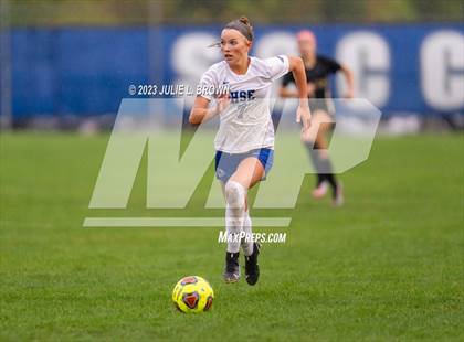 Thumbnail 2 in Noblesville vs Hamilton Southeastern (IHSAA Sectional 8 semi-final playoff) photogallery.
