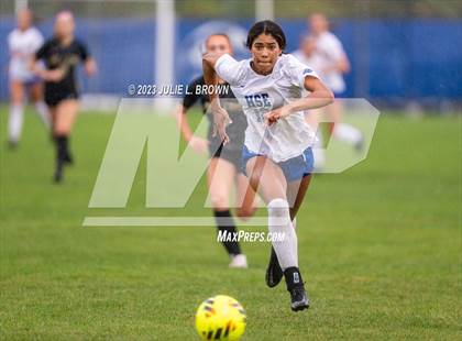 Thumbnail 1 in Noblesville vs Hamilton Southeastern (IHSAA Sectional 8 semi-final playoff) photogallery.