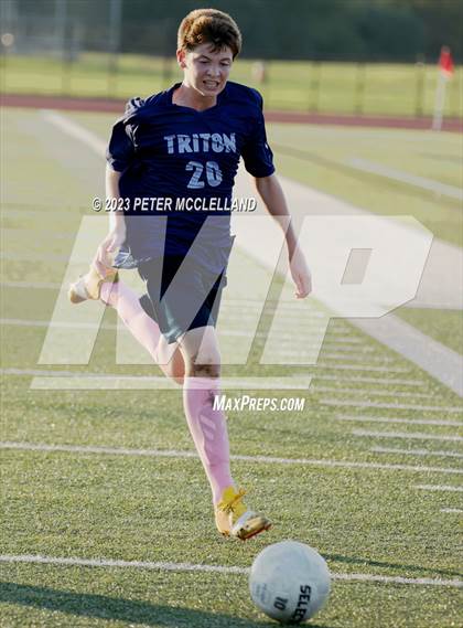 Thumbnail 3 in Lynnfield @ Triton Regional photogallery.