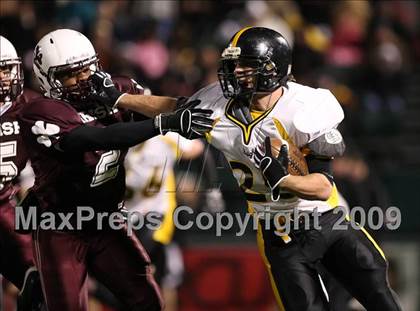 Thumbnail 3 in McQuaid vs. Aquinas (Section 5 Class A Final) photogallery.