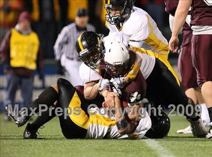 Thumbnail 3 in McQuaid vs. Aquinas (Section 5 Class A Final) photogallery.