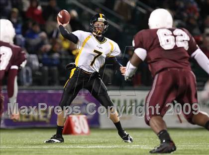 Thumbnail 3 in McQuaid vs. Aquinas (Section 5 Class A Final) photogallery.