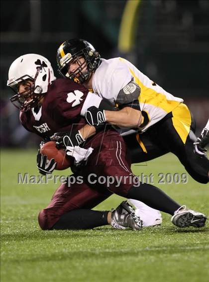 Thumbnail 1 in McQuaid vs. Aquinas (Section 5 Class A Final) photogallery.