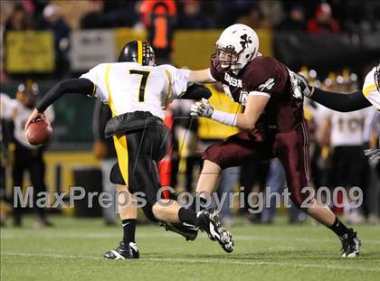 Thumbnail 1 in McQuaid vs. Aquinas (Section 5 Class A Final) photogallery.
