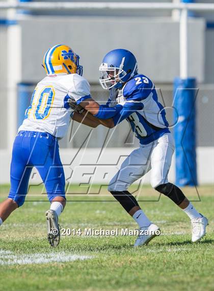Thumbnail 3 in Mira Mesa @ Chula Vista photogallery.