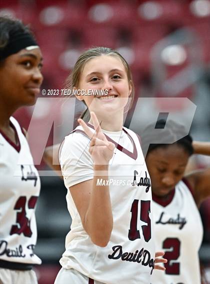 Thumbnail 3 in Clarksville @ Morrilton photogallery.