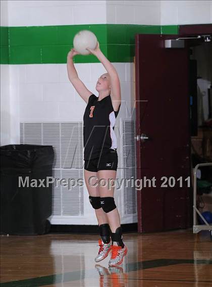 Thumbnail 2 in JV: Webster @ Siren photogallery.