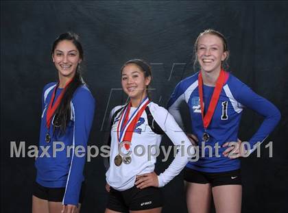 Thumbnail 3 in La Jolla Country Day vs. Union Mine (CIF State D4 Trophy/Team Awards) photogallery.
