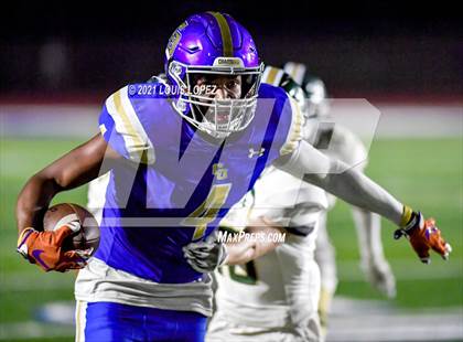 Thumbnail 2 in South Hills @ Charter Oak photogallery.