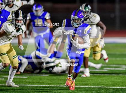 Thumbnail 1 in South Hills @ Charter Oak photogallery.