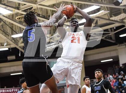 Thumbnail 1 in IMG Academy vs. Oak Hill Academy (Spalding Hoophall Classic) photogallery.